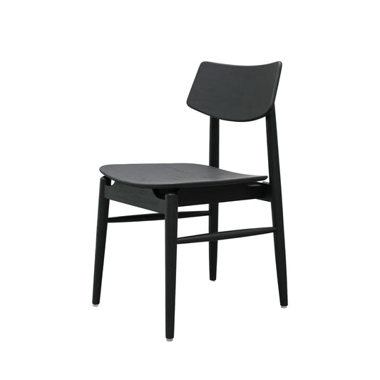 Light and airy Oslo chair with clean lines and black finish