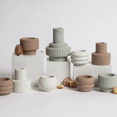 Large 9.5cm x 12.5cm decorative tealight candle