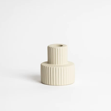 Elegant 7cm x 8cm tealight for home décor