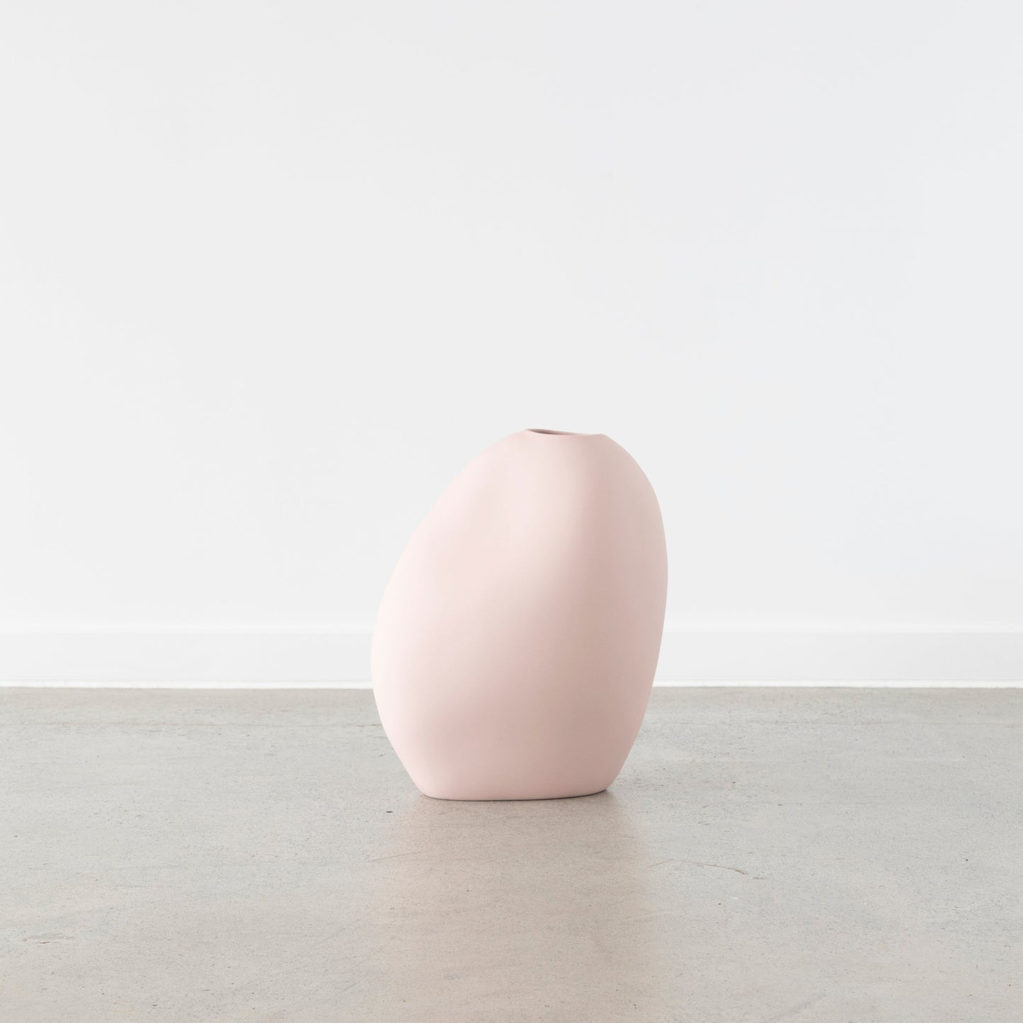 Harmie Vase - Percy