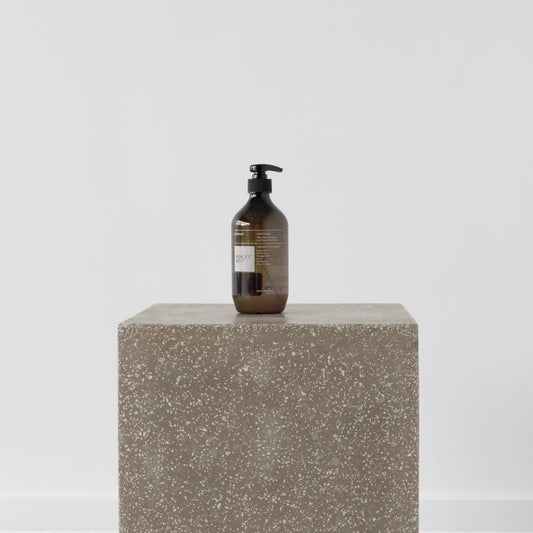 Aromatic hand wash with aloe, horopito, and grapefruit seed