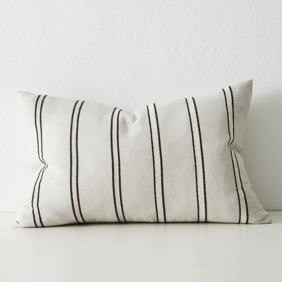 Vinnie Cushion