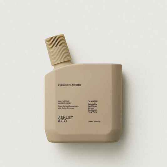 Everyday Launder plant-based laundry detergent bottle