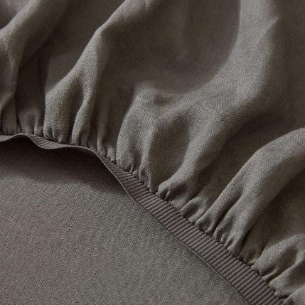 High-quality French flax linen sheets available in all sizes