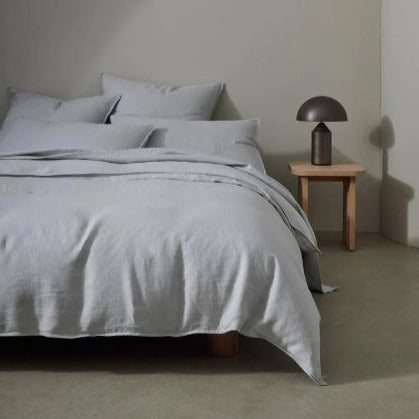 Ravello French flax linen sheets in soft neutral tones