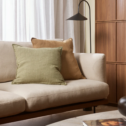 The Cassia 50x50cm cushion is handwoven from 100% linen with a refined flange edge, offering a timeless and contemporary accent for relaxed interiors.