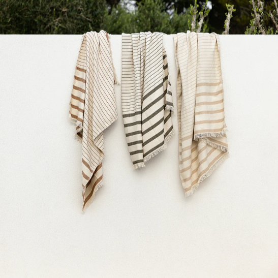 Banksia Throw in soft neutral tones for indoor and outdoor spaces