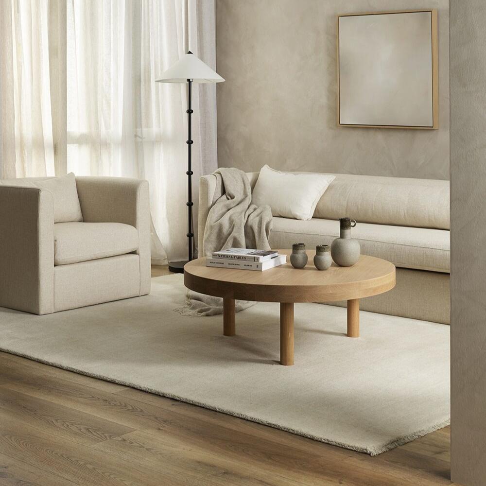 Close-up of loom-knotted 100% wool texture on Sandringham Rug