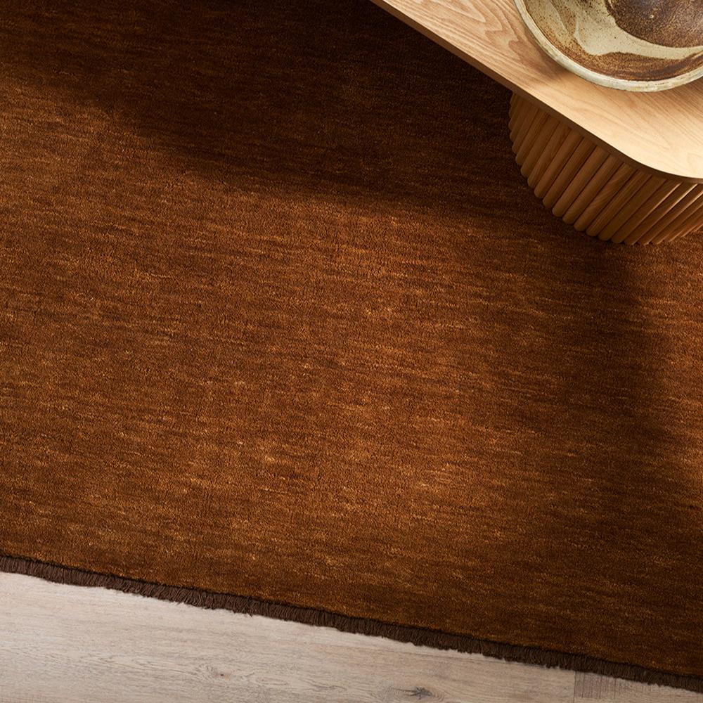 Sandringham rich pecan wool floor rug with fringe detail – BLACK Concept Store