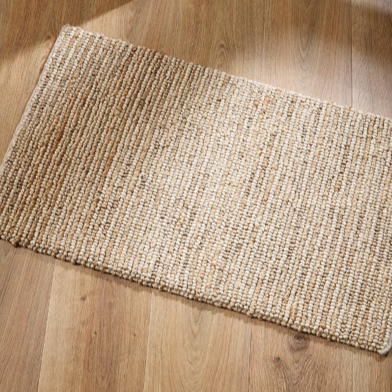 Eco-friendly entrance mat with durable construction