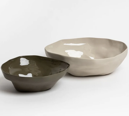 Haan Serving Bowl in olive green stoneware for dining