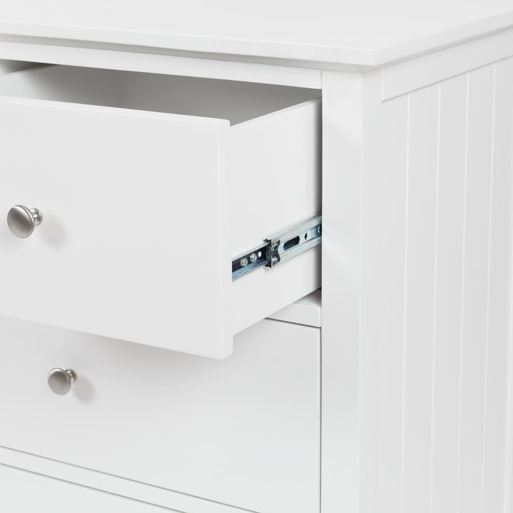 Modern children’s dresser with removable stainless steel pulls