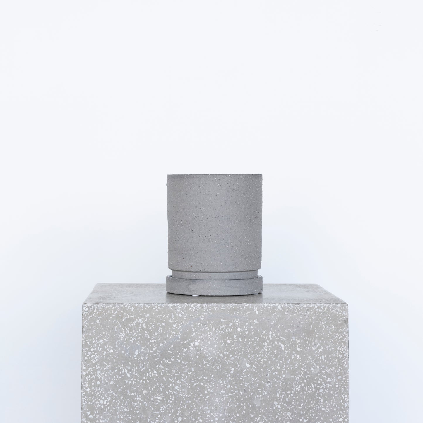 Broste Ceramic Flowerpot with Saucer – 14x17cm – BLACK Concept Store