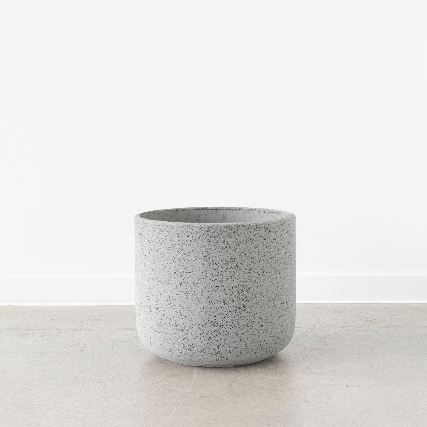 Rustie Pot - Grey