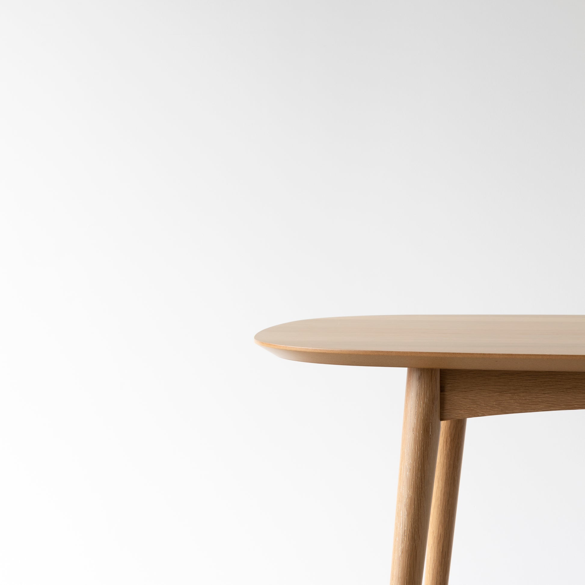 Scandinavian style Malin Dining Table in natural oak