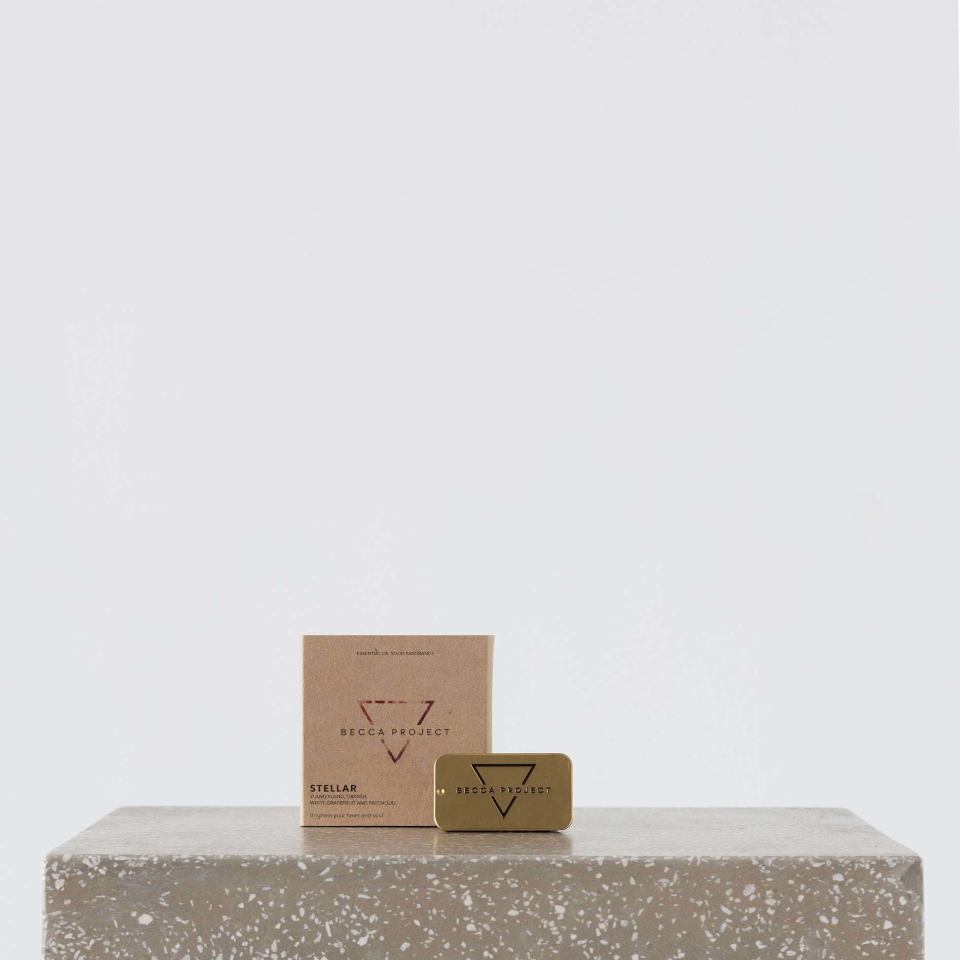 Stellar essential oil bottle