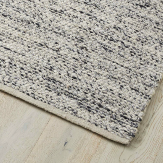 Textured kid-friendly boucle rug