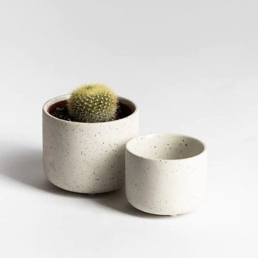 Water tight small ceramic pot set